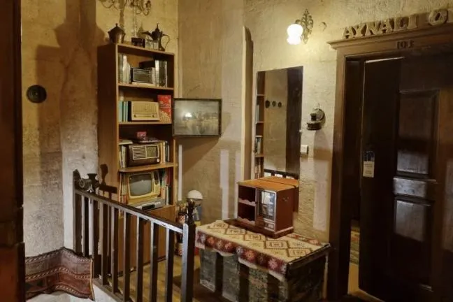Born Hotel, fotoğraf 2